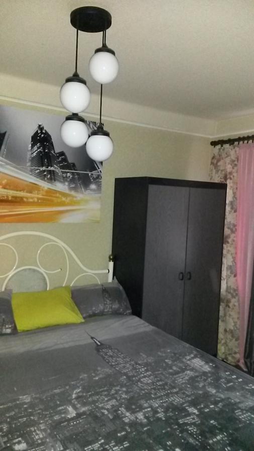 קייב Apartment On Rusanivska Naberezhnaya 22 מראה חיצוני תמונה